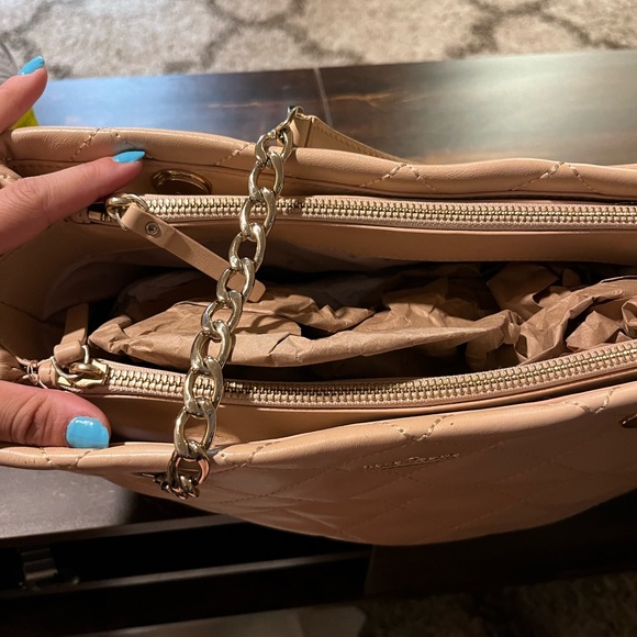 Large Quilted Leather Kate Spade Shoulder Bag - Picture 3 of 5